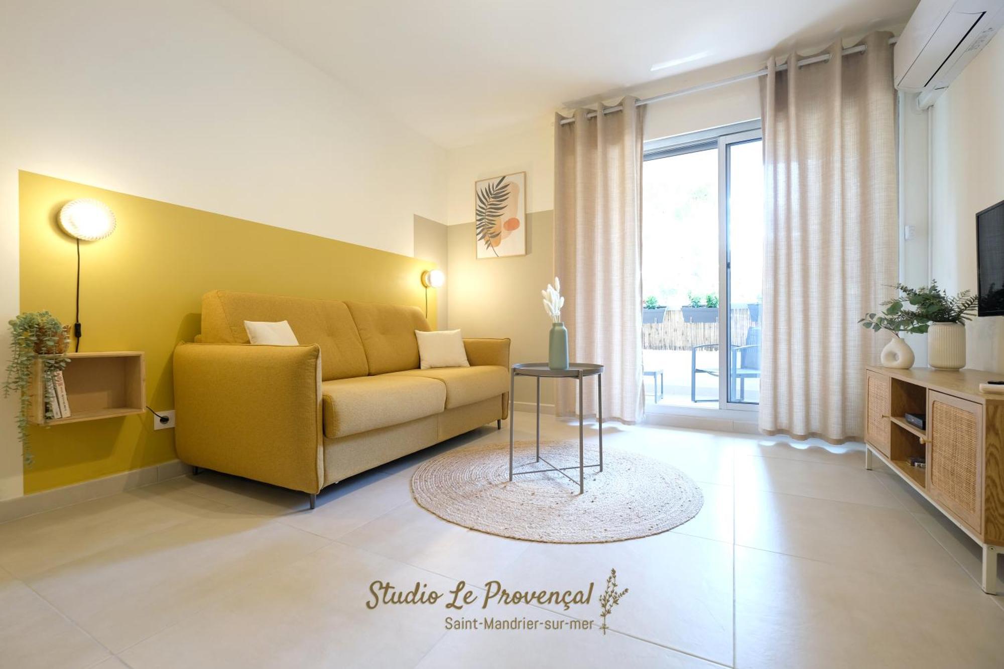 Renove, 5mn Plage, Terrasse, Clim, Velos Apartment *